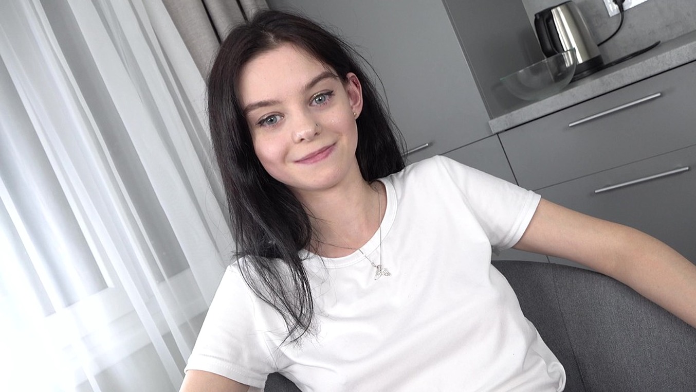 Wow! First time! New shy teen Kitty Doll - Master class from Valter Karo