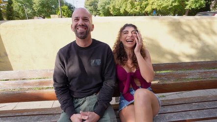 Anal Makes Her Squirt small screenshot