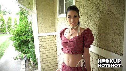 Gorgeous Alex Coal Loves to Get Fucked By Zac Wild! small screenshot