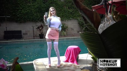 Milk-tank Bunny Colby Meets up With Bryan Gozzling for Extreme Sex! small screenshot