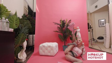 Bts - Inked Beauty Sasha Beart Prepares for a Flirty Photo Session small screenshot