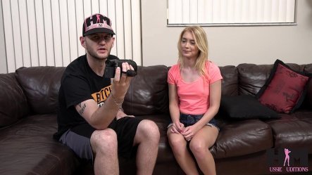 Babe Anastasia Knight Gets Her Pink Asshole Bred With an Anal Plug! small screenshot