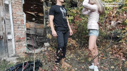 Behind the Scenes Of Outdoor Sex With the Stunning Gina Gerson small screenshot