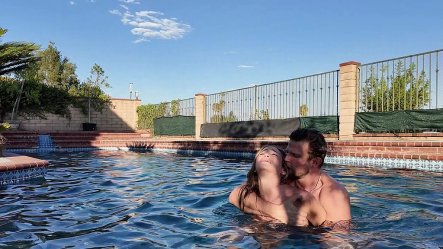 Hot Wet Milf Aderes Quin small screenshot